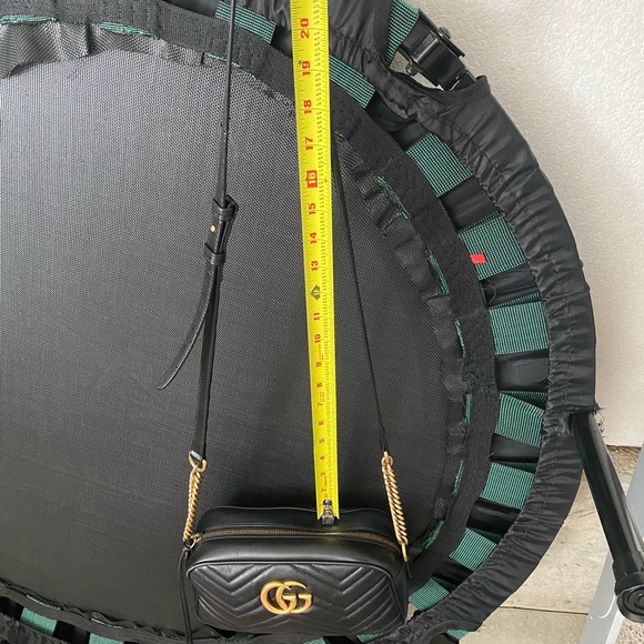 🚫SOLD🚫 Gucci Crossbody - Picture 14 of 16